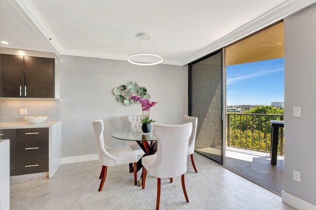 Foto del edificio - 859 Jeffery St