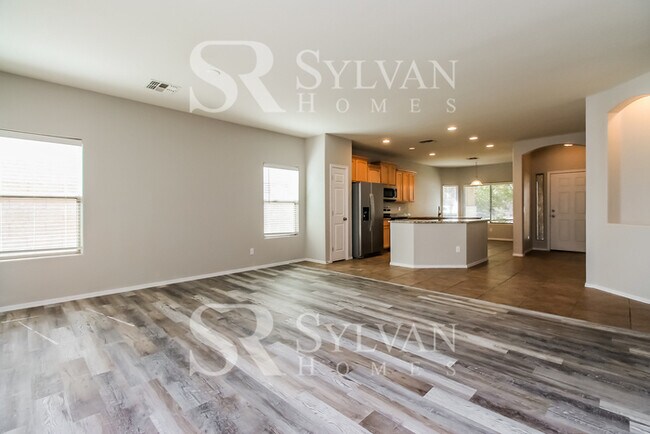 Foto del edificio - Welcome home, this 3 BR, 2 BA is waiting f...