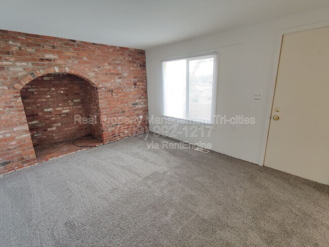 Foto del edificio - 729 S Fir St