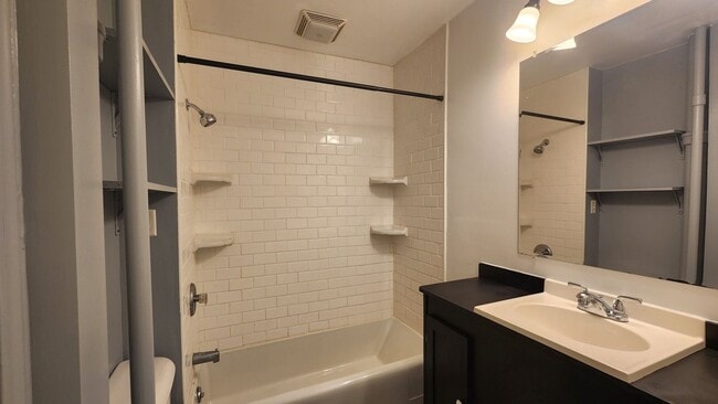 Foto del edificio - 2108 W 5th St
