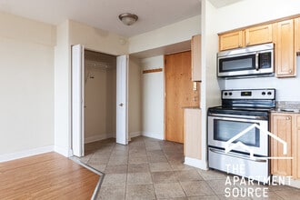 Building Photo - 4180 N Marine Dr