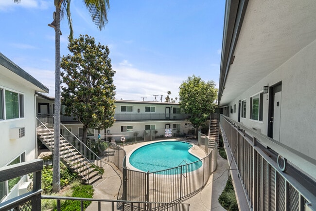 Building Photo - Stonewood