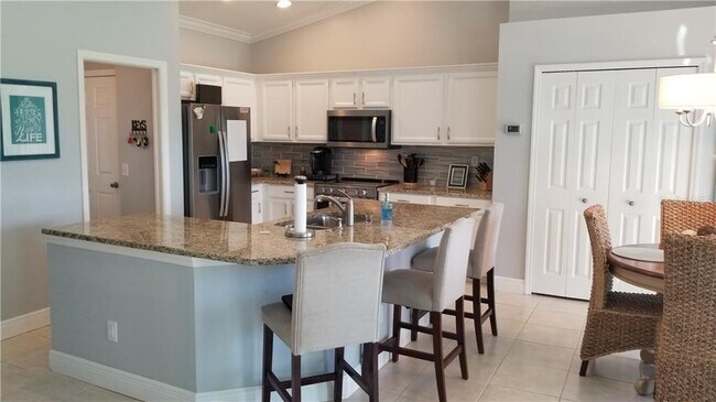 Foto del edificio - 6204 Weymouth Dr