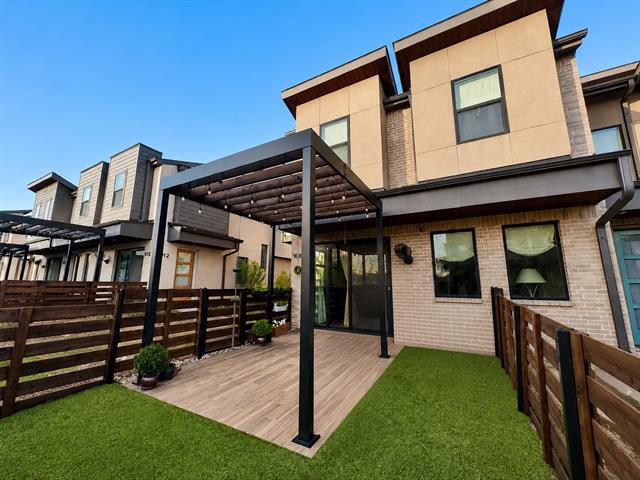 Building Photo - 908 Emerling Dr
