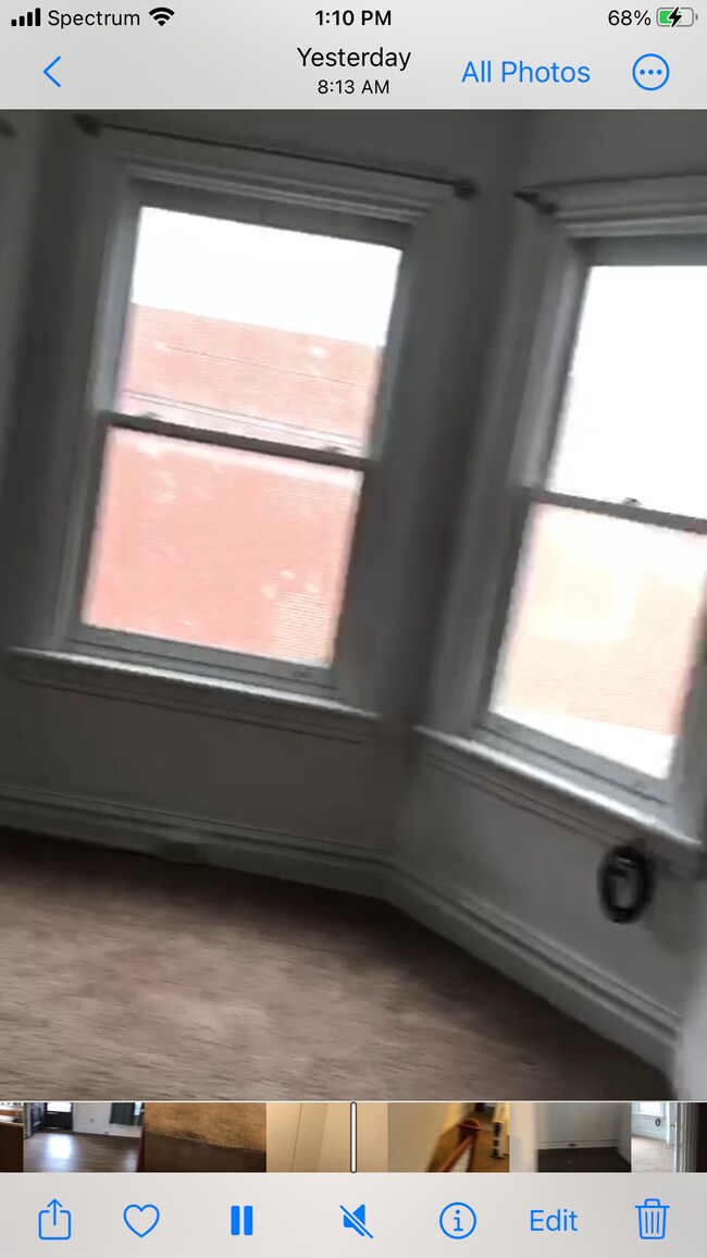 additional bedroom - 540 S 17th St