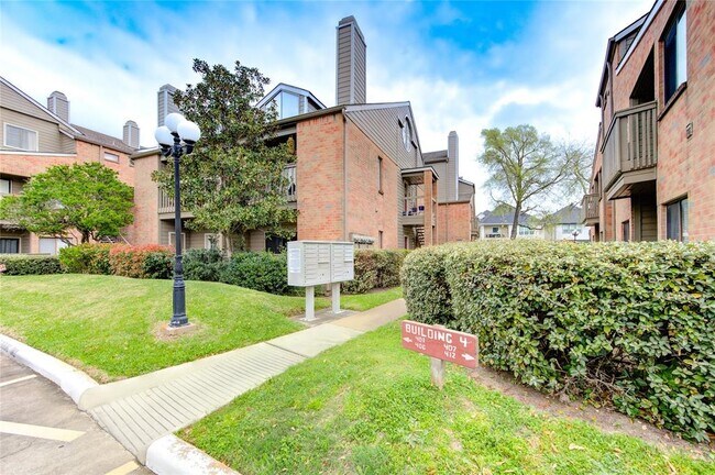 Foto del edificio - 2023 Gentryside Dr