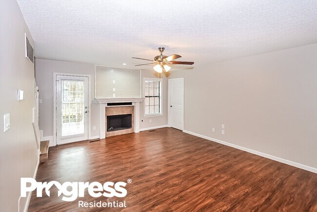 Building Photo - 4000 Windermere Dr