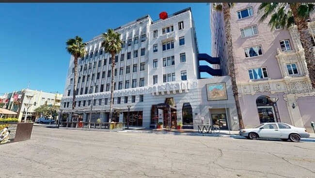 Building Photo - 140 Linden Ave