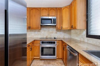 Building Photo - 1015 Aoloa Pl
