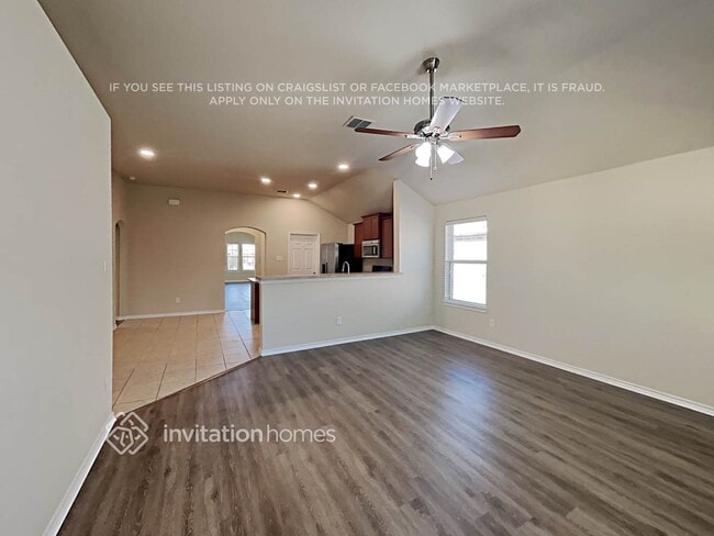 Foto del edificio - 6520 Chalk River Dr