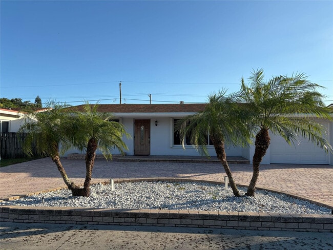 Foto del edificio - 9310 NW 26th St