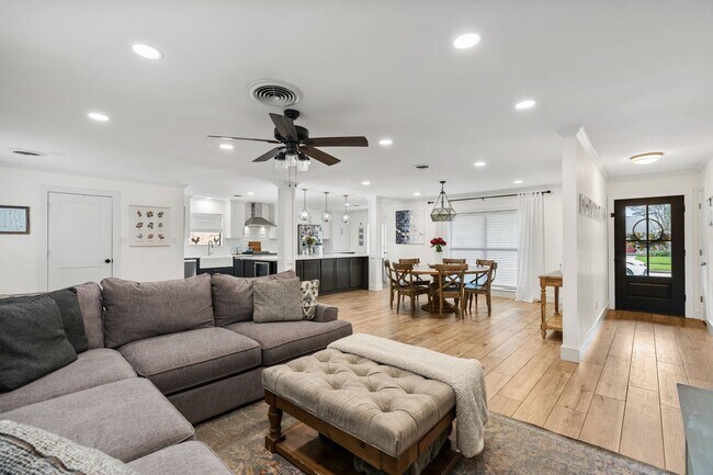 Foto del edificio - 2314 Droxford Dr