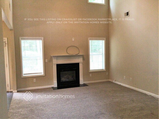 Foto del edificio - 4029 Saddlebrook Creek Dr