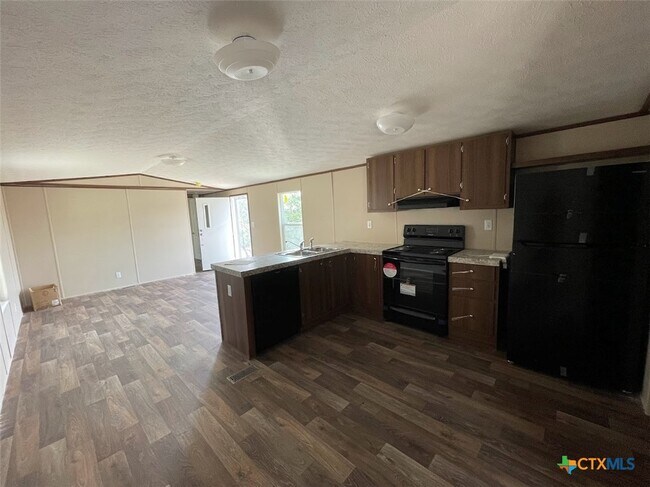 Foto del edificio - 377 Buck Trail