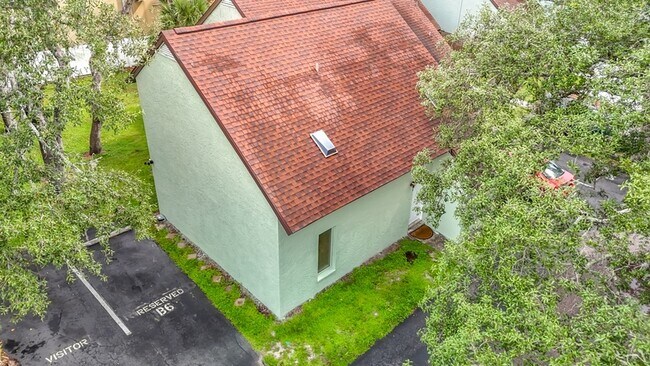 Foto del edificio - 5602 Ashley Oaks Dr