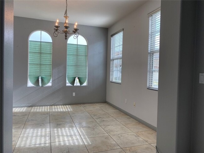 Building Photo - 34093 Lady Fern Ct