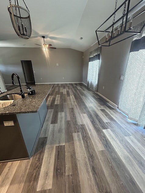 Foto del edificio - 1625 Murray Ln