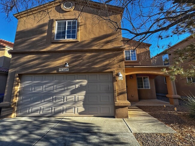 Foto del edificio - 8300 Bluffs Edge Pl NW