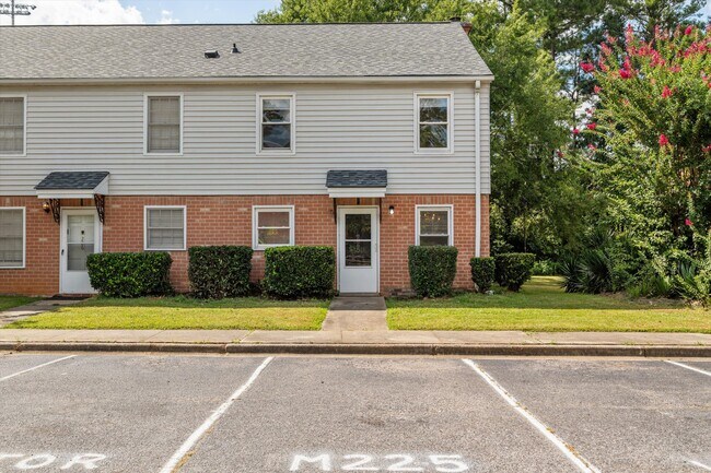 Foto del edificio - 1017 Stevens Creek Rd