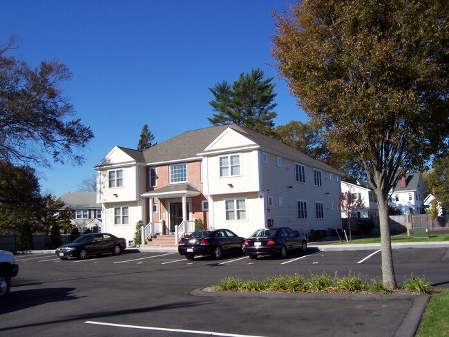 Building Photo - 262 Adams St