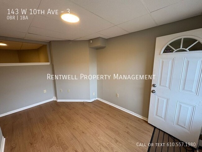 Photo - 143 W 10th Ave Apartment