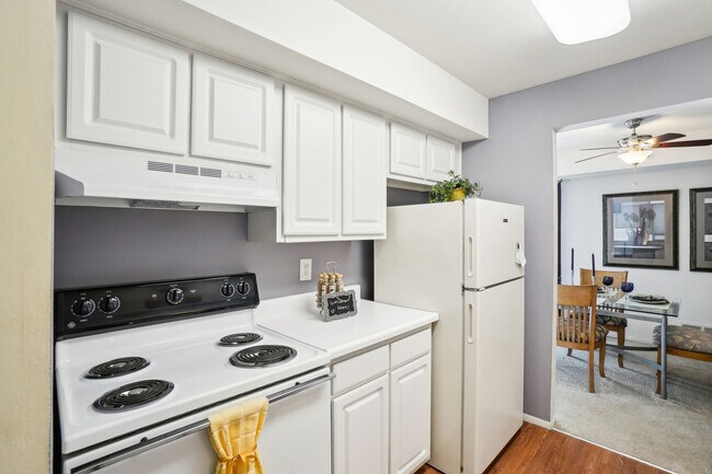 Foto del edificio - Orion Cove Apartments