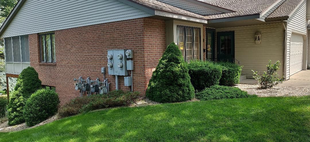 Foto principal - 890 Harvest Dr
