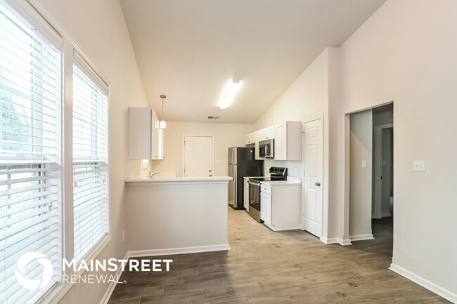 Building Photo - 707 Belmeade Green Dr