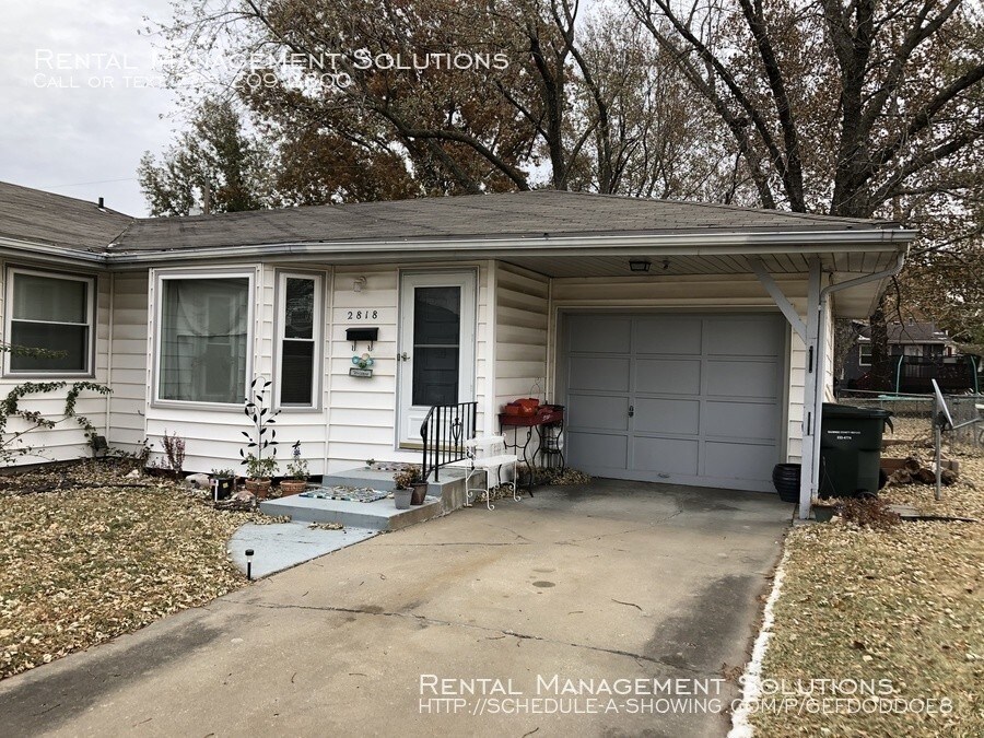 Primary Photo - 2818 SW Prairie Rd- 2 BED/ 2 BATH