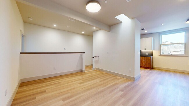 Foto del edificio - 2 Bedroom Brand New Berkeley Unit!