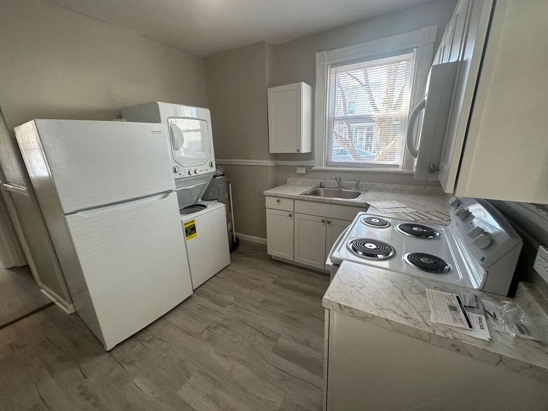 Photo - 22 S Plum St