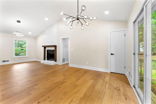 Building Photo - 4043 Chedworth Way