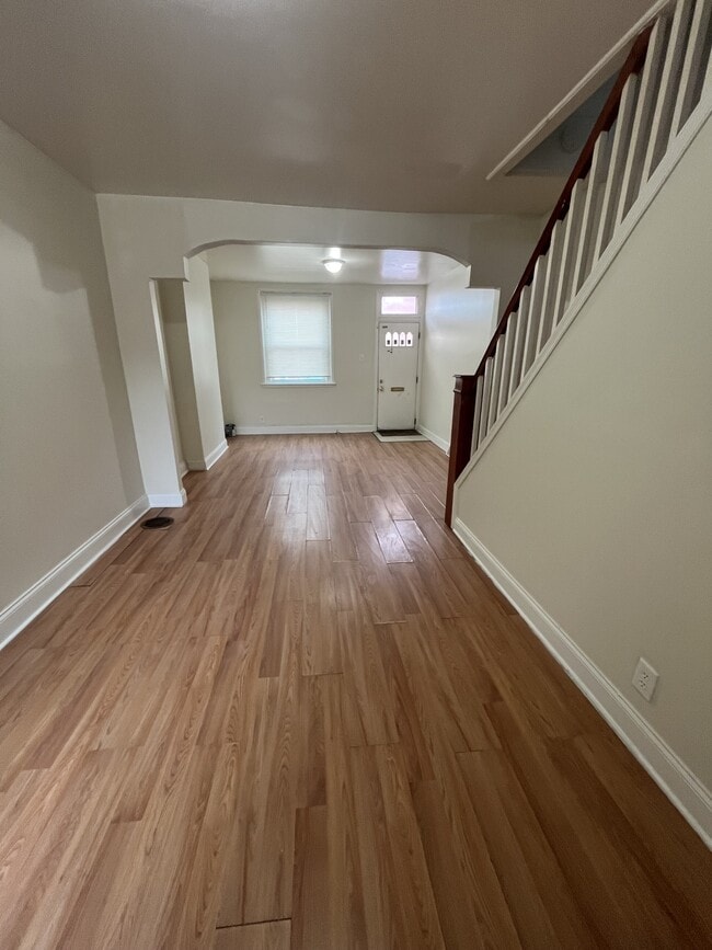 Foto del edificio - 2947 Kip St