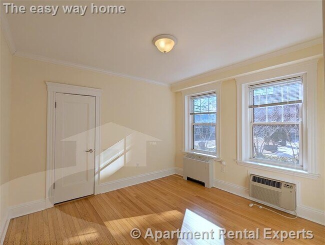Building Photo - 24 Chauncy St