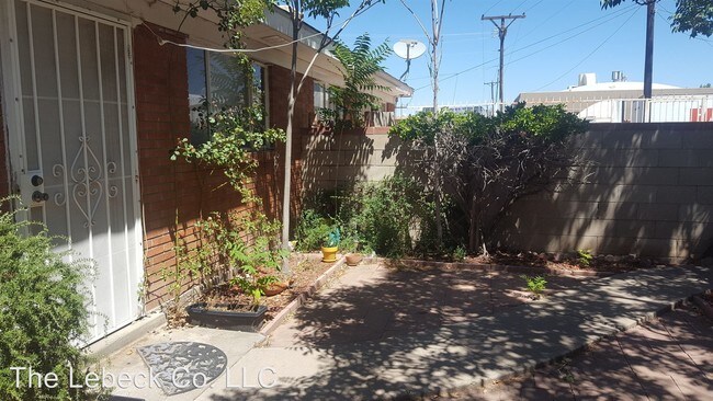 Foto del edificio - 4608 Zuni Rd SE