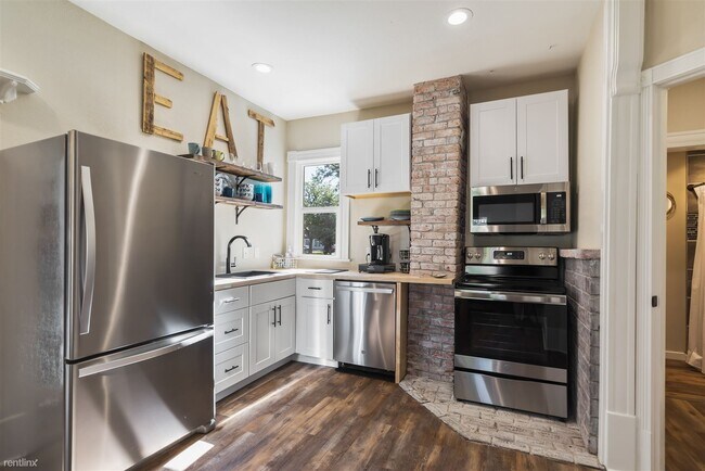 Foto del edificio - 2 br, 1 bath House - 129 North Wahsatch Av...