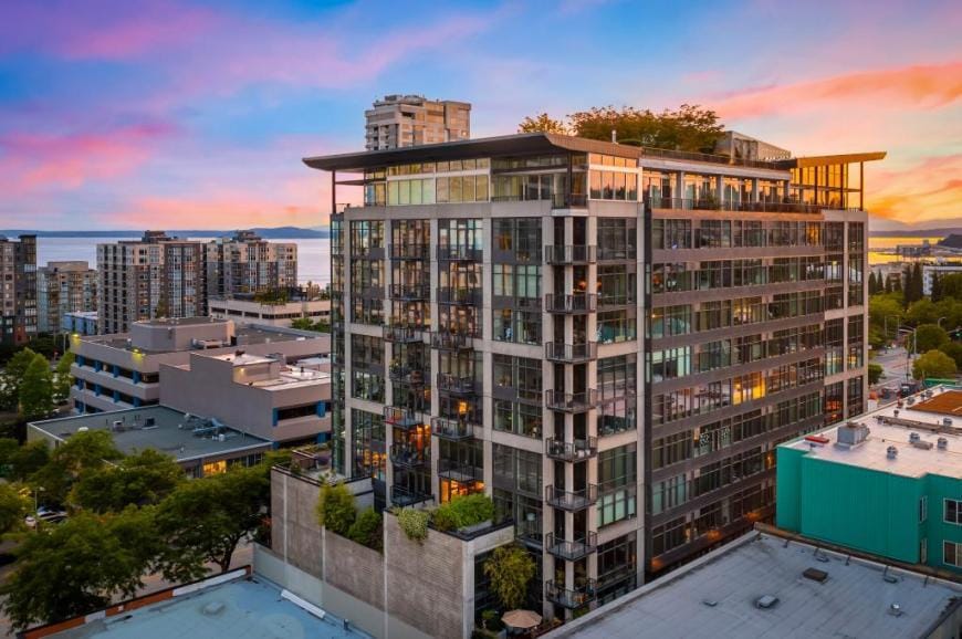 Primary Photo - 1 bedroom in Seattle WA 98121