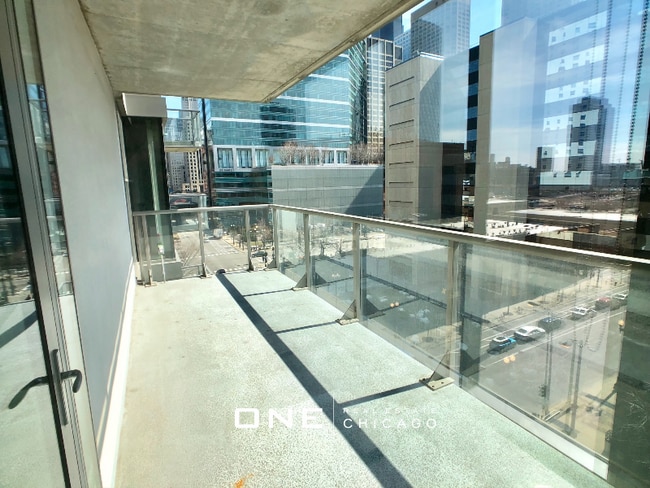 Photo - 123 N Desplaines St Apartment