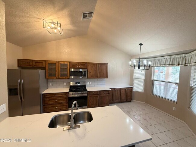 Foto del edificio - 2562 Scenic Crest Loop