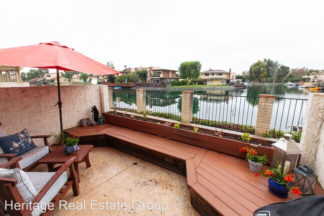 Building Photo - 3 br, 2.5 bath House - 678 Chapala Drive