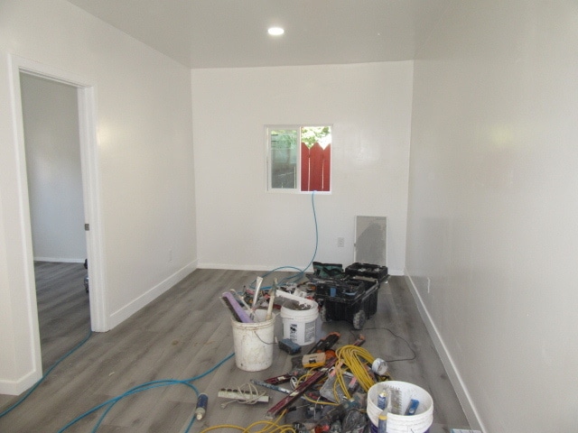 Building Photo - 592 Willow Ave