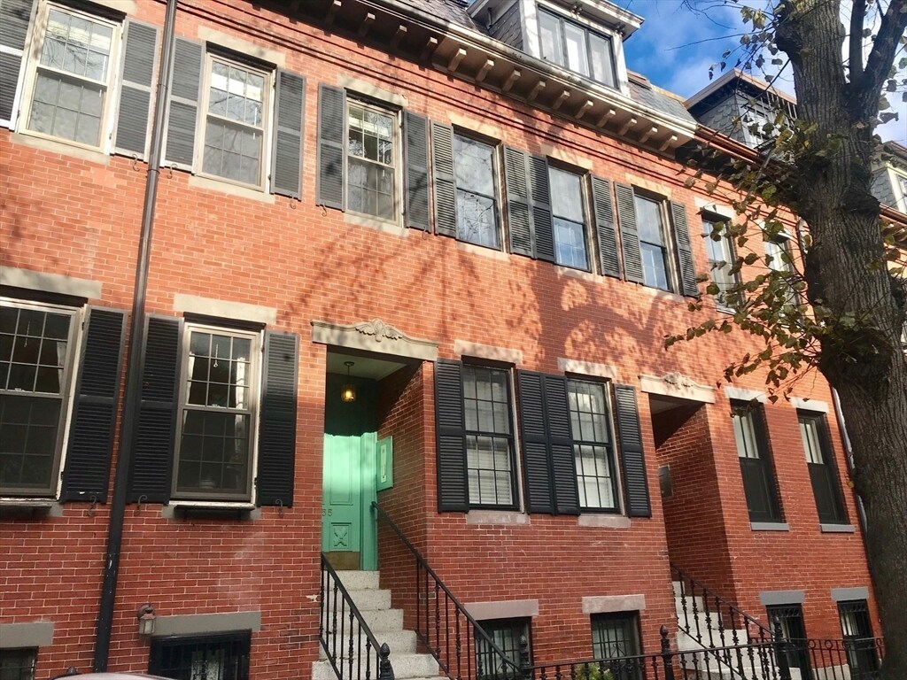 Primary Photo - 55 Appleton St