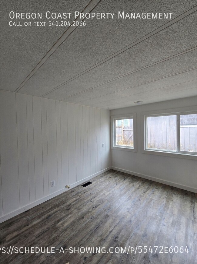 Foto del edificio - 963 S Grayling St