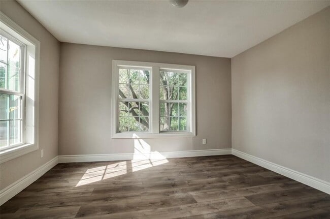 Building Photo - 7135 Avenue C