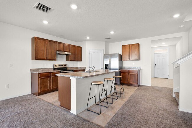 Foto del edificio - 2024 Griffin Oaks Wy