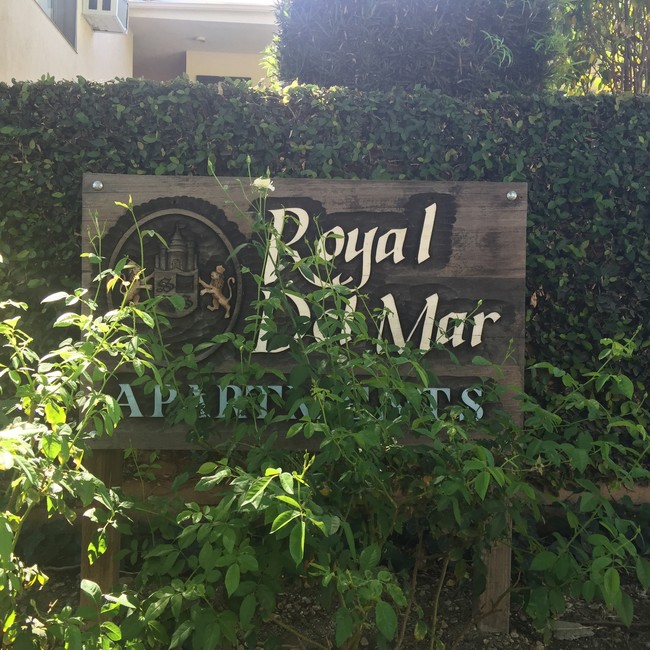 Foto del edificio - Royal del Mar