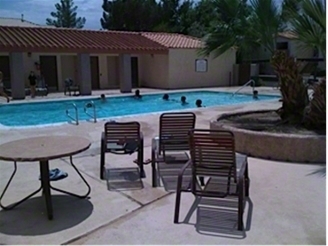 Piscina - Desert Shores Villas Condominiums