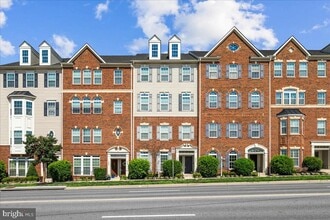 Building Photo - 304 Mill Pond Rd