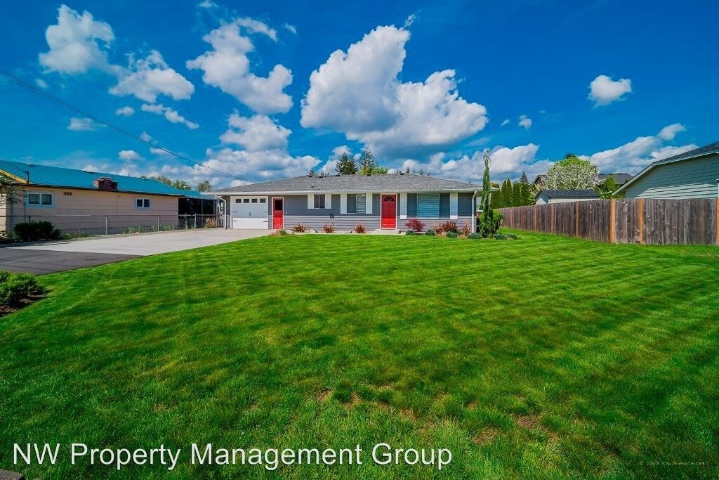 Primary Photo - 3 br, 1 bath House - 4731 74th Place NE