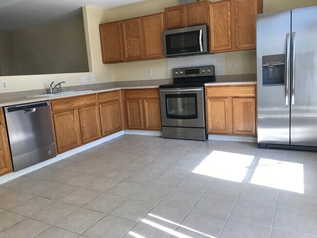 Foto del edificio - 3314 Warren Farm Dr